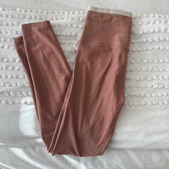 Vuori Set - Picture 3 of 4